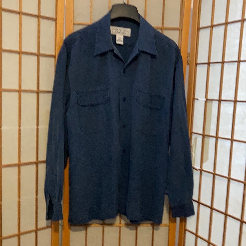 Fenn Wright & Manson vintage 80s women’s silk long sleeves blouse.